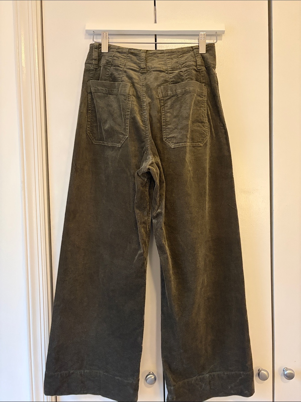 Anthropologie Maeve the Colette Wide-Leg Crop Corduroy Pants in Olive Green 26 - Picture 7 of 8